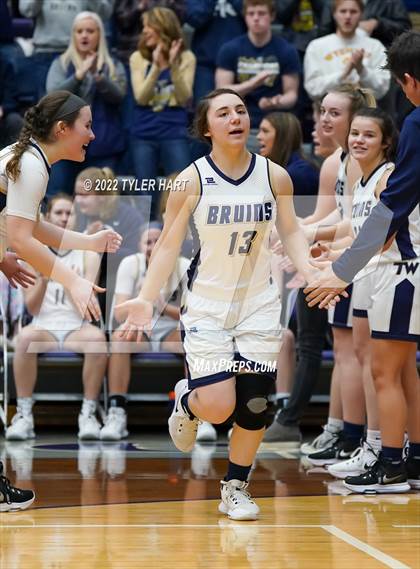 Thumbnail 2 in Indianapolis Bishop Chatard vs. Tri-West Hendricks (IHSAA 3A Regional Semifinal) photogallery.