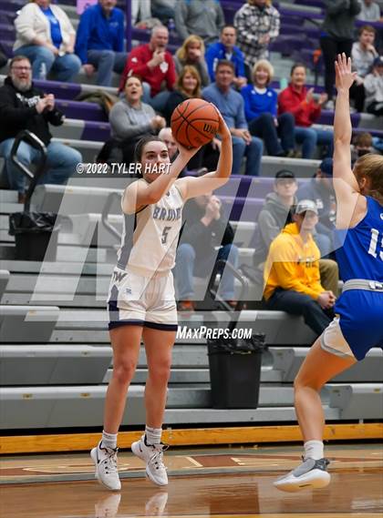 Thumbnail 3 in Indianapolis Bishop Chatard vs. Tri-West Hendricks (IHSAA 3A Regional Semifinal) photogallery.