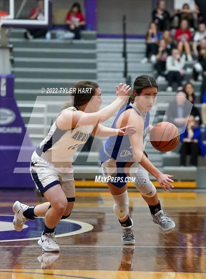 Thumbnail 1 in Indianapolis Bishop Chatard vs. Tri-West Hendricks (IHSAA 3A Regional Semifinal) photogallery.