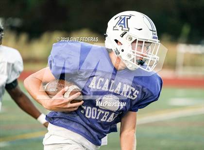 Thumbnail 3 in Acalanes vs Fairfield (Scrimmage) photogallery.