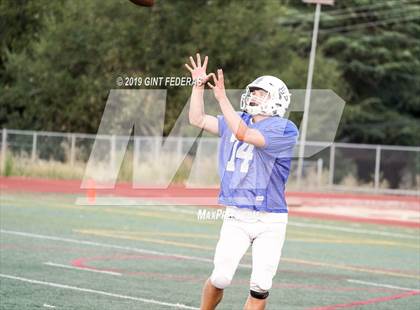 Thumbnail 3 in Acalanes vs Fairfield (Scrimmage) photogallery.