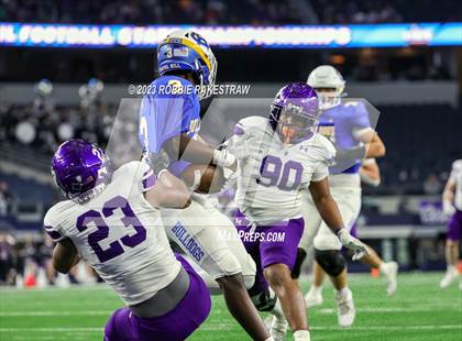 Thumbnail 3 in Chapel Hill vs. Anna (UIL 4A D1 Football Final) photogallery.