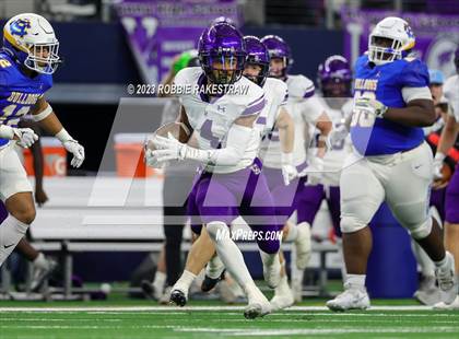 Thumbnail 3 in Chapel Hill vs. Anna (UIL 4A D1 Football Final) photogallery.