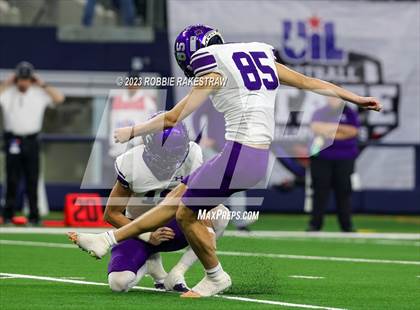 Thumbnail 2 in Chapel Hill vs. Anna (UIL 4A D1 Football Final) photogallery.