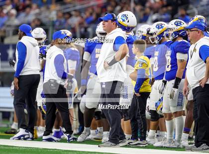 Thumbnail 1 in Chapel Hill vs. Anna (UIL 4A D1 Football Final) photogallery.