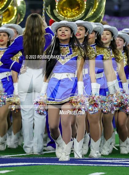 Thumbnail 1 in Chapel Hill vs. Anna (UIL 4A D1 Football Final) photogallery.