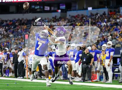 Thumbnail 1 in Chapel Hill vs. Anna (UIL 4A D1 Football Final) photogallery.