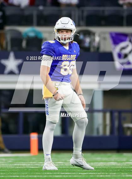 Thumbnail 1 in Chapel Hill vs. Anna (UIL 4A D1 Football Final) photogallery.