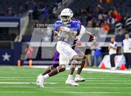 Thumbnail 1 in Chapel Hill vs. Anna (UIL 4A D1 Football Final) photogallery.