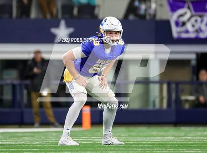 Thumbnail 2 in Chapel Hill vs. Anna (UIL 4A D1 Football Final) photogallery.