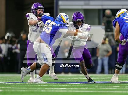 Thumbnail 3 in Chapel Hill vs. Anna (UIL 4A D1 Football Final) photogallery.
