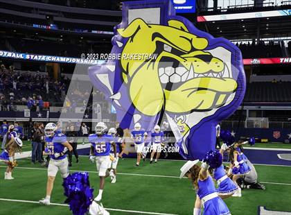 Thumbnail 1 in Chapel Hill vs. Anna (UIL 4A D1 Football Final) photogallery.