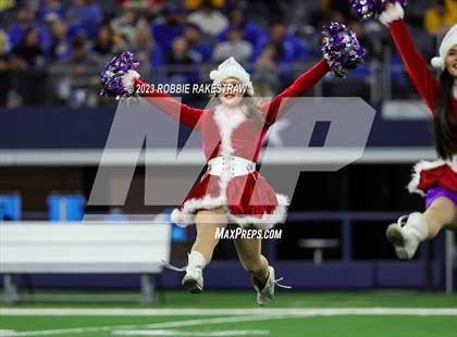 Thumbnail 1 in Chapel Hill vs. Anna (UIL 4A D1 Football Final) photogallery.