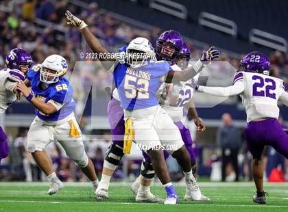 Thumbnail 1 in Chapel Hill vs. Anna (UIL 4A D1 Football Final) photogallery.