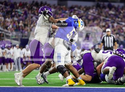 Thumbnail 1 in Chapel Hill vs. Anna (UIL 4A D1 Football Final) photogallery.