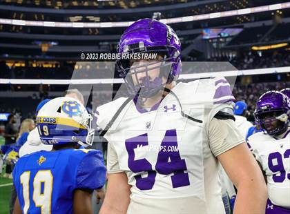 Thumbnail 1 in Chapel Hill vs. Anna (UIL 4A D1 Football Final) photogallery.