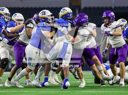 Thumbnail 1 in Chapel Hill vs. Anna (UIL 4A D1 Football Final) photogallery.
