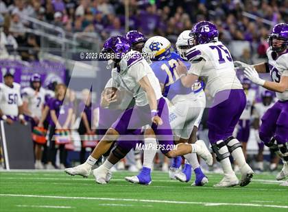 Thumbnail 3 in Chapel Hill vs. Anna (UIL 4A D1 Football Final) photogallery.