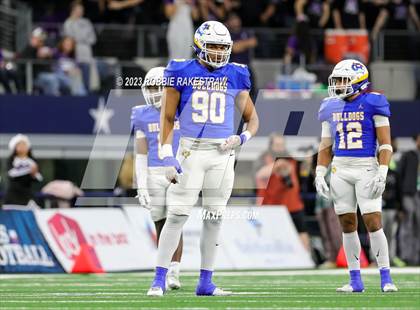 Thumbnail 1 in Chapel Hill vs. Anna (UIL 4A D1 Football Final) photogallery.
