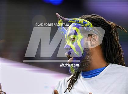 Thumbnail 3 in Chapel Hill vs. Anna (UIL 4A D1 Football Final) photogallery.