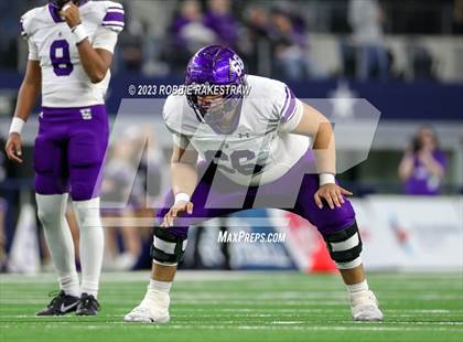 Thumbnail 3 in Chapel Hill vs. Anna (UIL 4A D1 Football Final) photogallery.