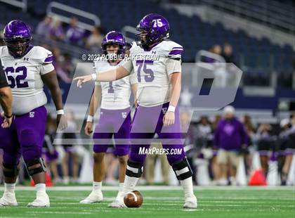 Thumbnail 3 in Chapel Hill vs. Anna (UIL 4A D1 Football Final) photogallery.