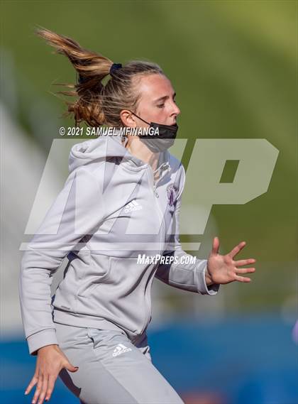 Thumbnail 2 in Metro Conference Track and Field Meet (4X100 Meter) photogallery.