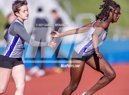 Thumbnail 2 in Metro Conference Track and Field Meet (4X100 Meter) photogallery.