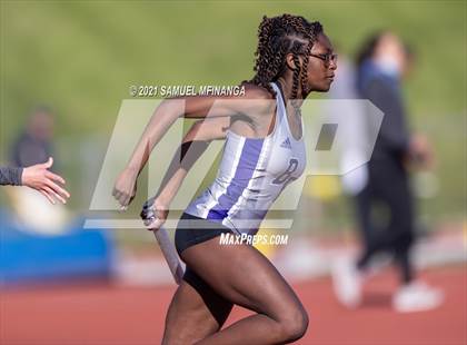 Thumbnail 3 in Metro Conference Track and Field Meet (4X100 Meter) photogallery.