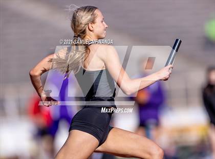 Thumbnail 2 in Metro Conference Track and Field Meet (4X100 Meter) photogallery.