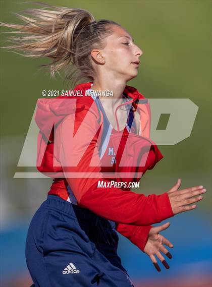 Thumbnail 2 in Metro Conference Track and Field Meet (4X100 Meter) photogallery.