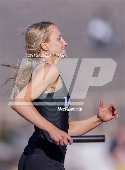 Thumbnail 2 in Metro Conference Track and Field Meet (4X100 Meter) photogallery.
