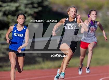 Thumbnail 1 in Metro Conference Track and Field Meet (4X100 Meter) photogallery.