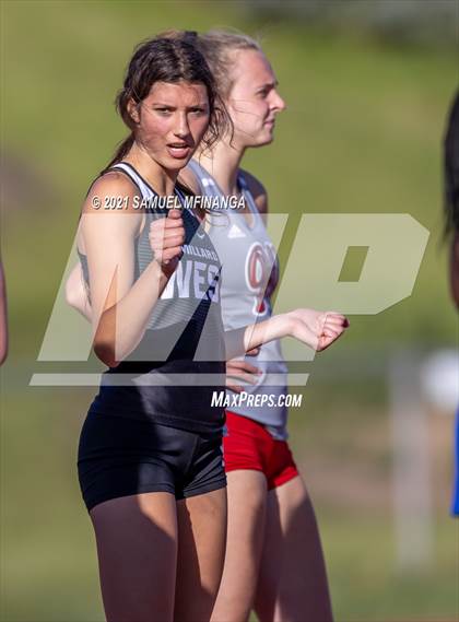 Thumbnail 3 in Metro Conference Track and Field Meet (4X100 Meter) photogallery.