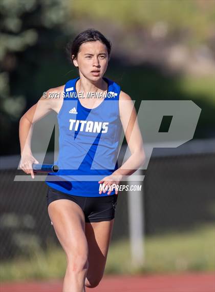 Thumbnail 2 in Metro Conference Track and Field Meet (4X100 Meter) photogallery.