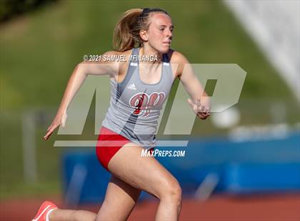 Thumbnail 1 in Metro Conference Track and Field Meet (4X100 Meter) photogallery.