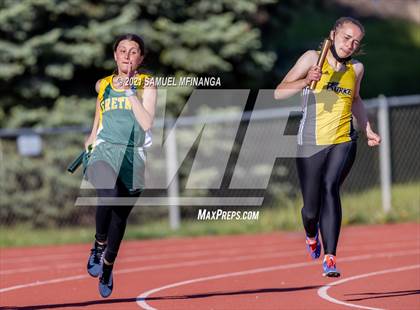 Thumbnail 3 in Metro Conference Track and Field Meet (4X100 Meter) photogallery.