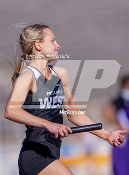 Thumbnail 1 in Metro Conference Track and Field Meet (4X100 Meter) photogallery.