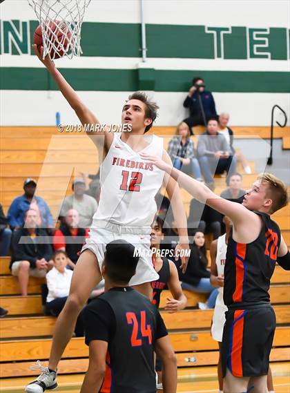 Thumbnail 3 in Chaparral vs. Thunderbird (Sunnyslope Hoopsgiving Tournament) photogallery.