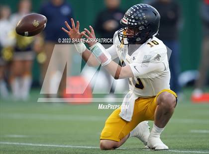 Thumbnail 1 in Southlake Carroll vs Highland Park(6A Div 1 Regional Round)  photogallery.