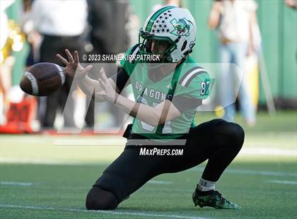 Thumbnail 3 in Southlake Carroll vs Highland Park(6A Div 1 Regional Round)  photogallery.