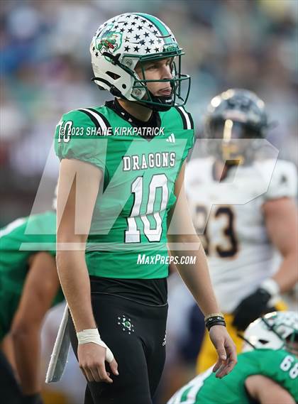 Thumbnail 2 in Southlake Carroll vs Highland Park(6A Div 1 Regional Round)  photogallery.