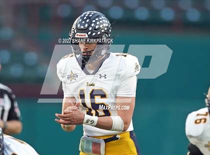 Thumbnail 3 in Southlake Carroll vs Highland Park(6A Div 1 Regional Round)  photogallery.