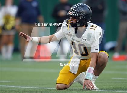 Thumbnail 2 in Southlake Carroll vs Highland Park(6A Div 1 Regional Round)  photogallery.