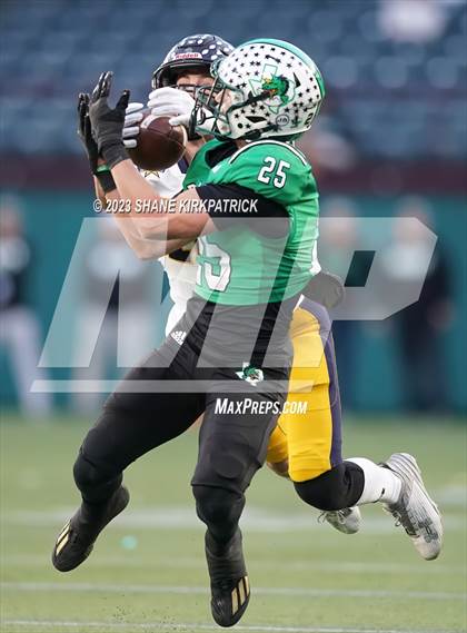 Thumbnail 2 in Southlake Carroll vs Highland Park(6A Div 1 Regional Round)  photogallery.
