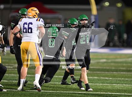 Thumbnail 1 in Avon vs. Highland (OHSAA Division 2 Regional Final) photogallery.