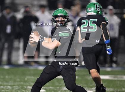 Thumbnail 2 in Avon vs. Highland (OHSAA Division 2 Regional Final) photogallery.