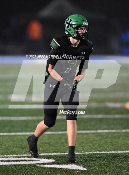 Thumbnail 1 in Avon vs. Highland (OHSAA Division 2 Regional Final) photogallery.