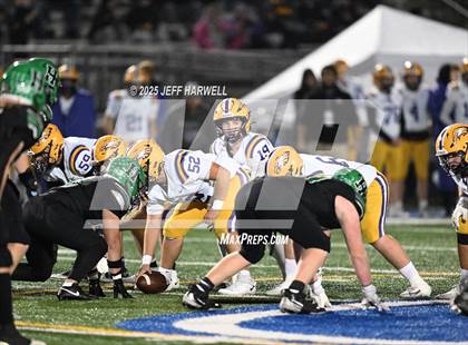 Thumbnail 1 in Avon vs. Highland (OHSAA Division 2 Regional Final) photogallery.