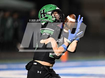 Thumbnail 1 in Avon vs. Highland (OHSAA Division 2 Regional Final) photogallery.